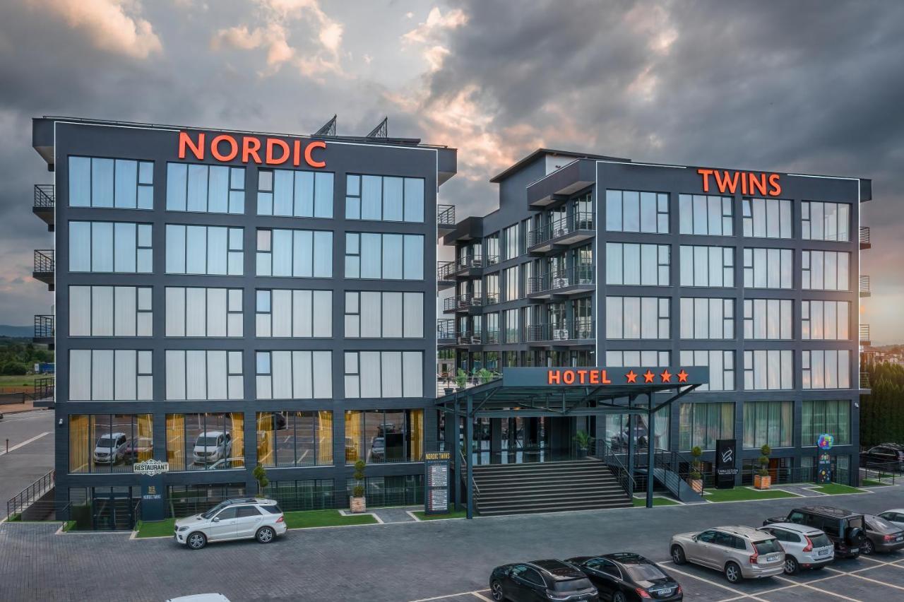 Hotel Nordic Twins & Wellness Rădăuţi Eksteriør bilde