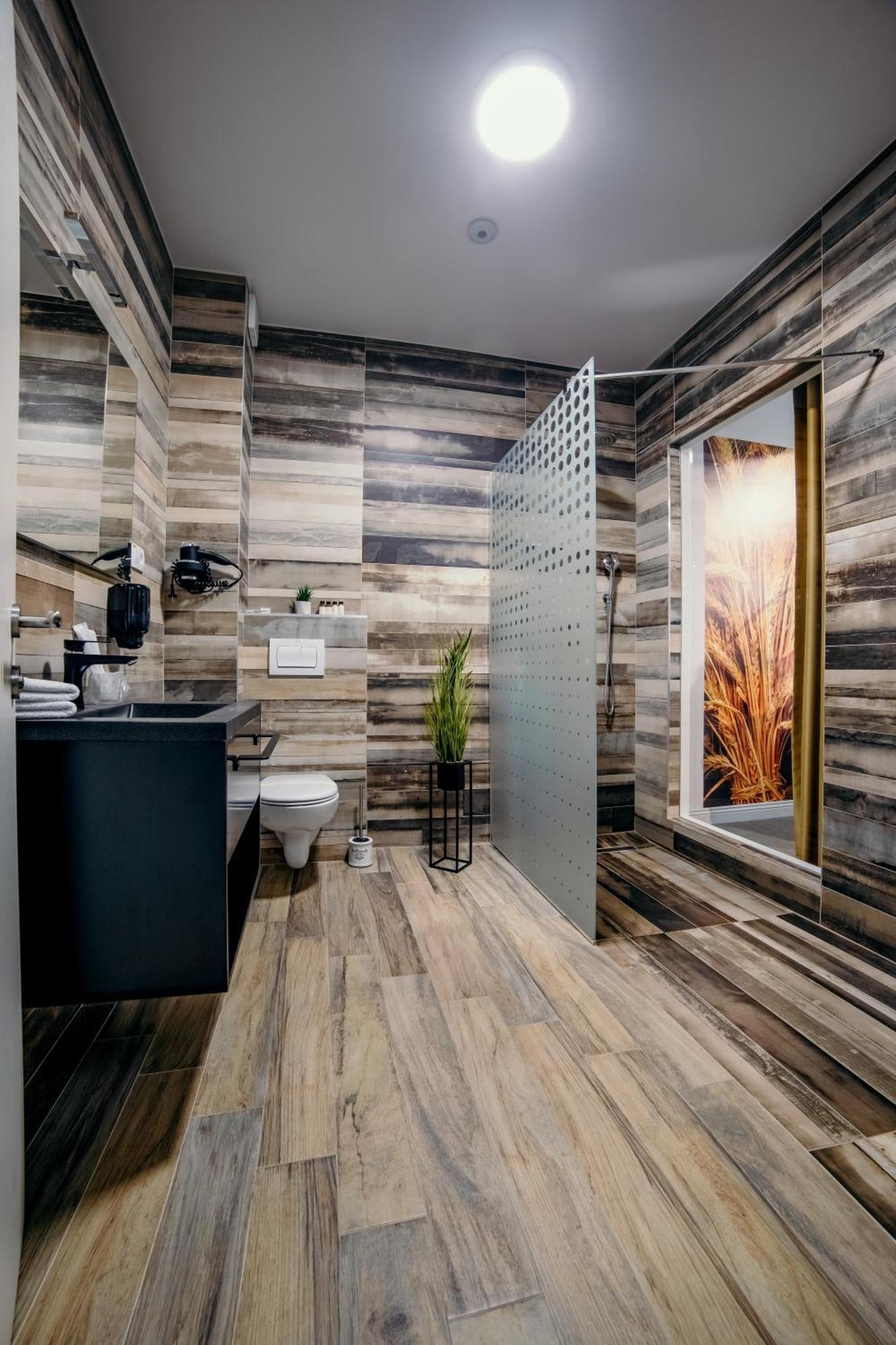 Hotel Nordic Twins & Wellness Rădăuţi Eksteriør bilde